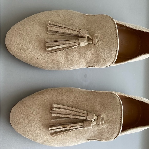 J. Crew Factory Faux Suede Tassel Smoking Loafers Size 9 In Light Khaki - Picture 9 of 12